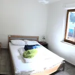 Luna Met Airco Wifi En Zwembad Διαμέρισμα