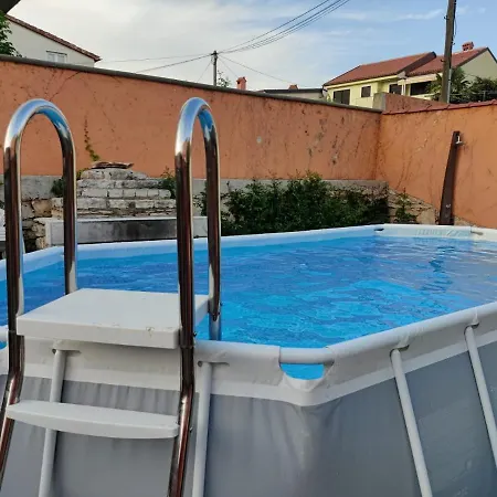 Apartamento Luna Met Airco Wifi En Zwembad